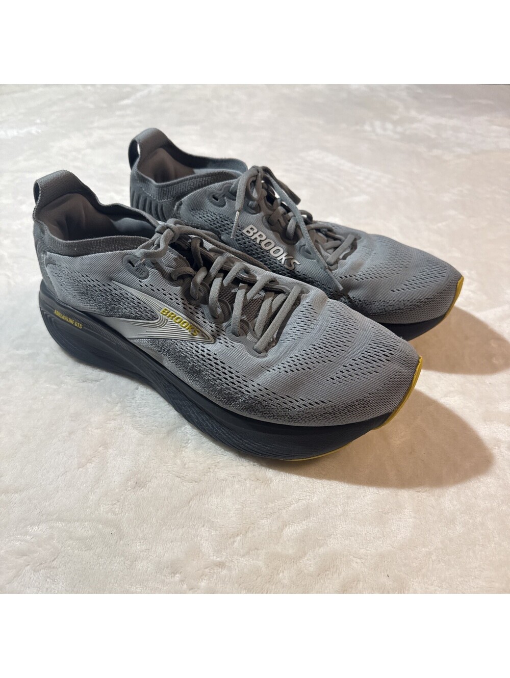 Brooks Running Shoes Men's Adrenaline GTS 25 Primer Grey/Ebony Siz11 (2E) Wide